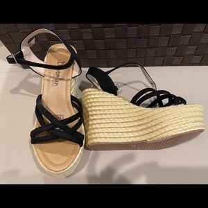 Woman Wedges